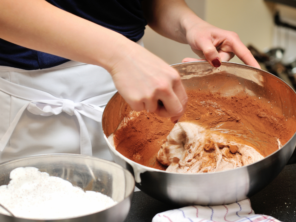 Bake & Bond - Reindeer Cake