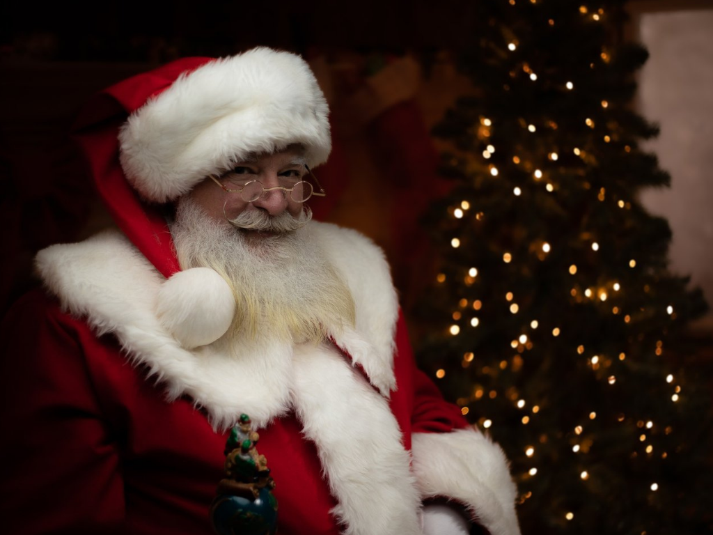 Cookies & Claus: Family Christmas Baking & Santa Photos | Farmhouse Academy