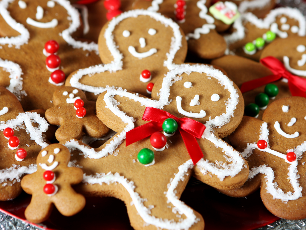 Cookies & Claus: A Sweet Holiday Experience